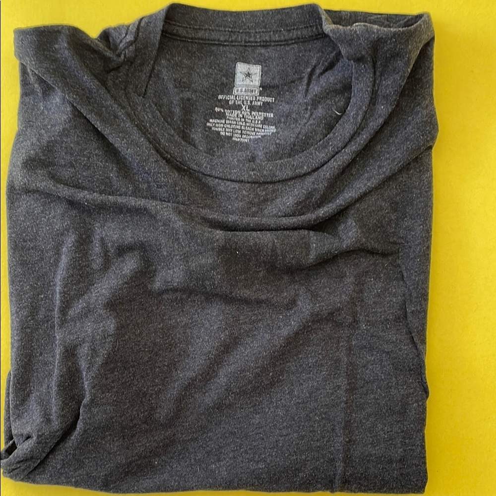 U.S. Army Gray Short Sleeve Tee Classic Crew Neck